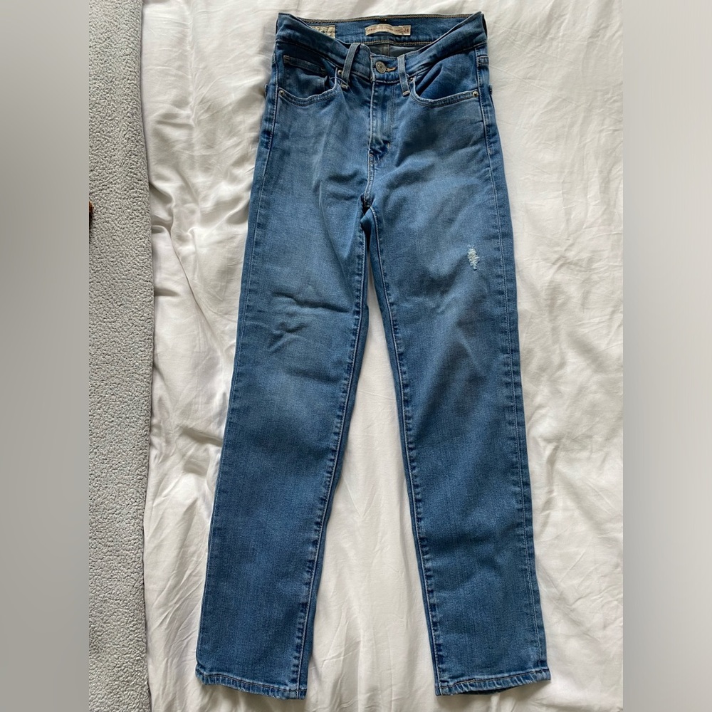 Levi’s 724 High Rise Slim Straight Cropped Jeans